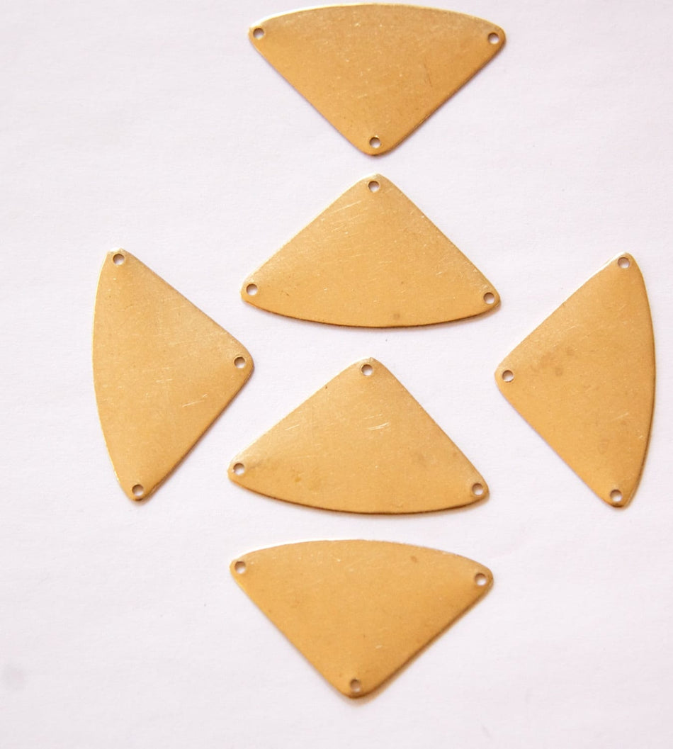 3 Hole Rounded Triangle Drops Pendants (6) mtl272A