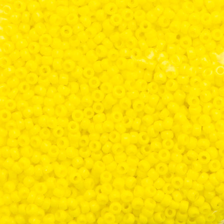 15/0 TOHO ROUND Opaque Dandelion Seed Bead (8g)