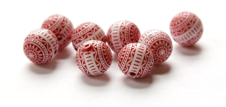 Vintage Red and White Etched Mosaic Acrylic Beads 12mm (8) bds014B
