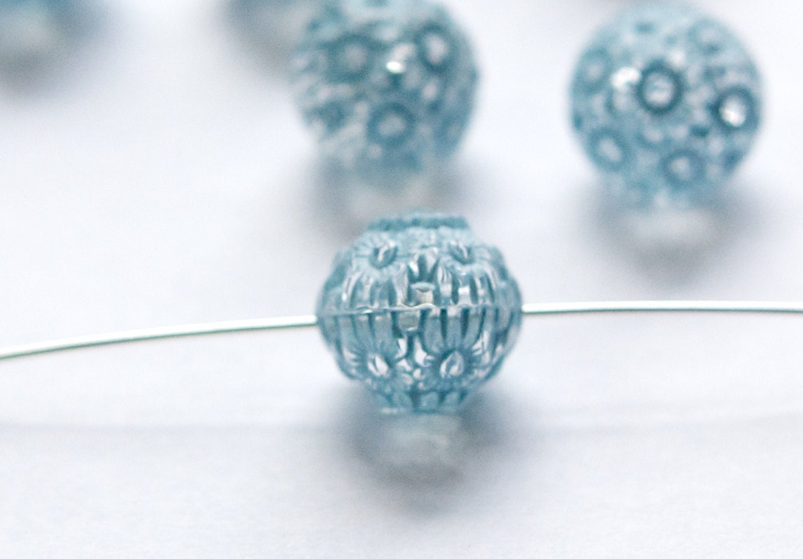 Light Blue on Crystal Etched Acrylic Beads 12mm (10) bds745L