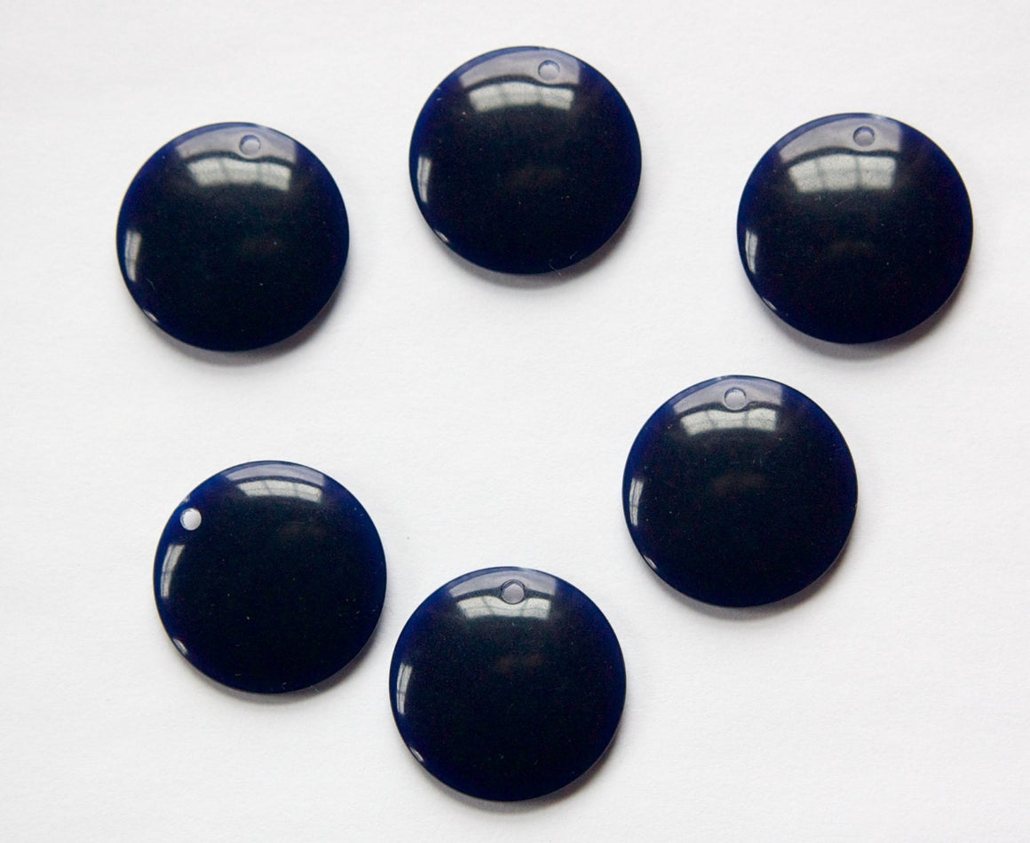 Vintage Navy Blue Acrylic Circle Charms Drops (6) pnd161C