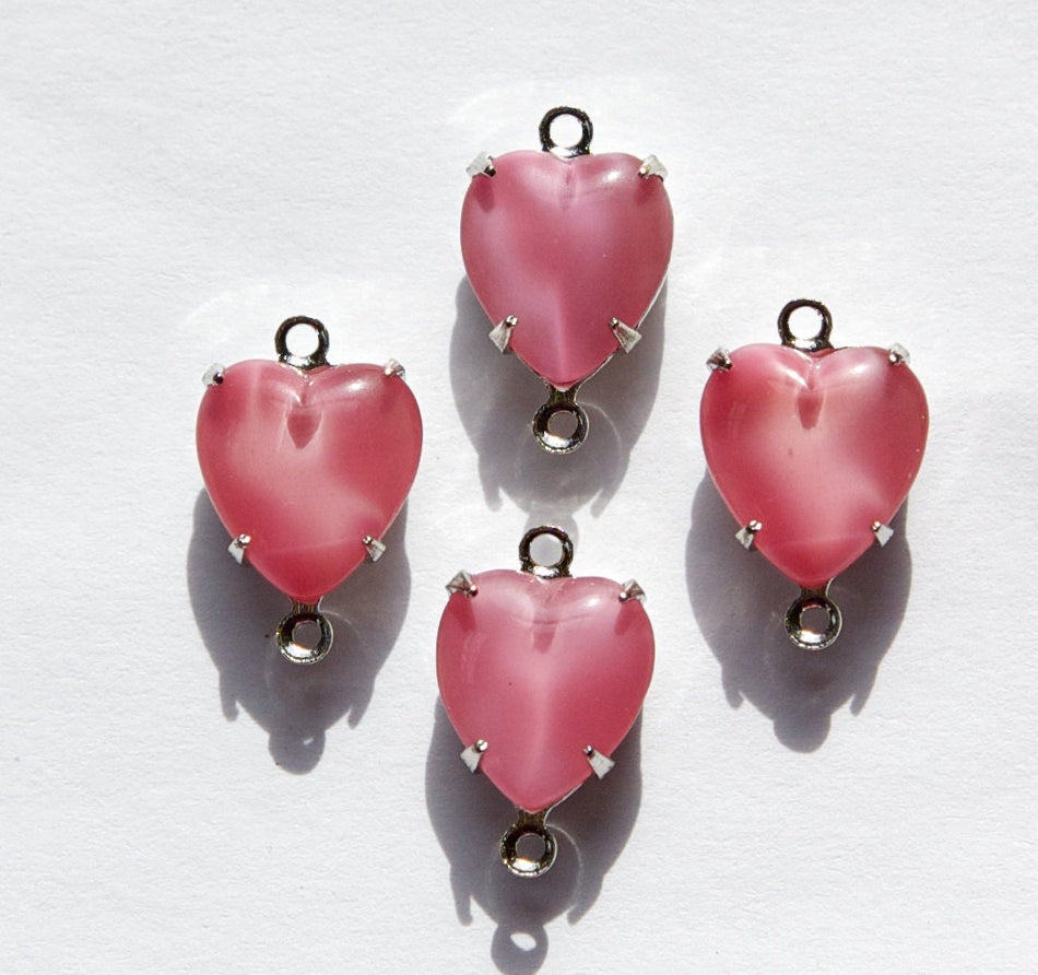 Vintage Rose Pink Moonglow Glass Heart 2 Loop Silver Plated Setting 10mm hrt009A2