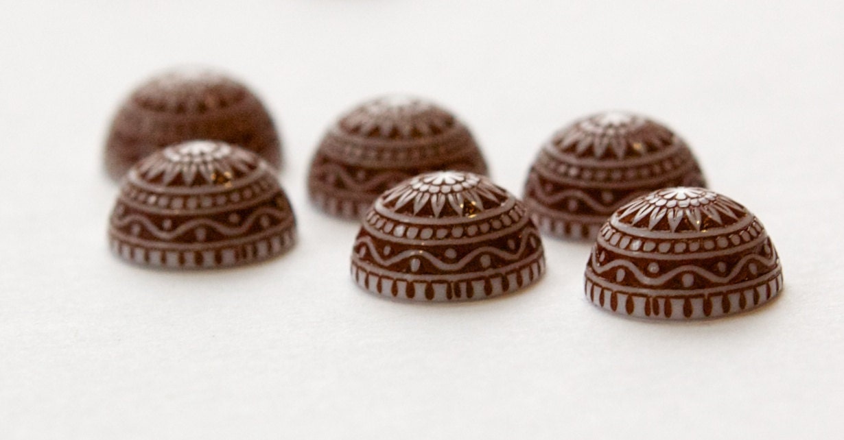 Vintage Etched Mosaic Brown and White Cabochons 12mm cab827C