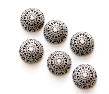 Vintage Etched Mosaic Black and White Cabochons 12mm cab827E