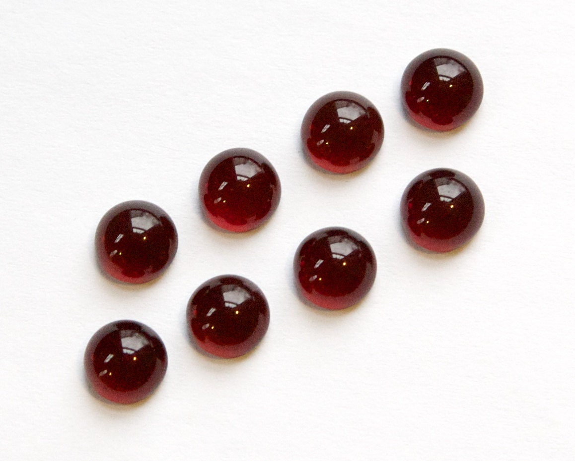 7mm Dark Ruby Red Glass Cabochons 7mm No Foil (8) cab701FF
