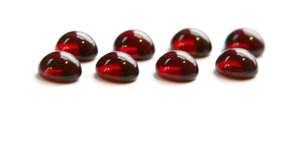 7mm Dark Ruby Red Glass Cabochons 7mm No Foil (8) cab701FF