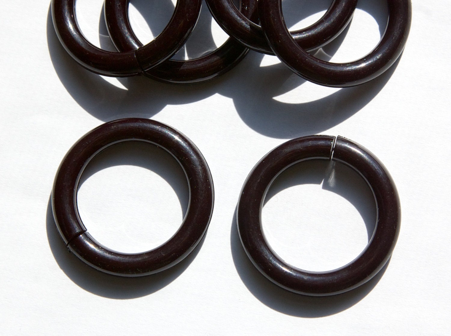 Vintage Acrylic Black Split Ring Hoop Link 35mm bds076A