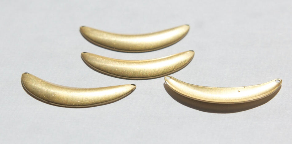 2 Hole Raw Brass Dapped Crescent Pendant Link (4) mtl083