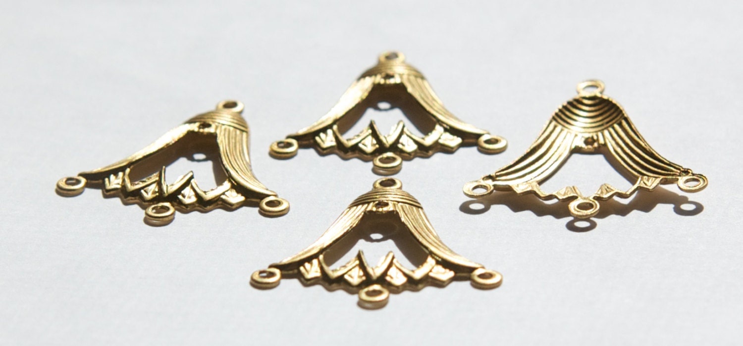 Raw Brass 4 Hole Swag or Bell Shaped Chandelier Pendant Findings (4) mtl082