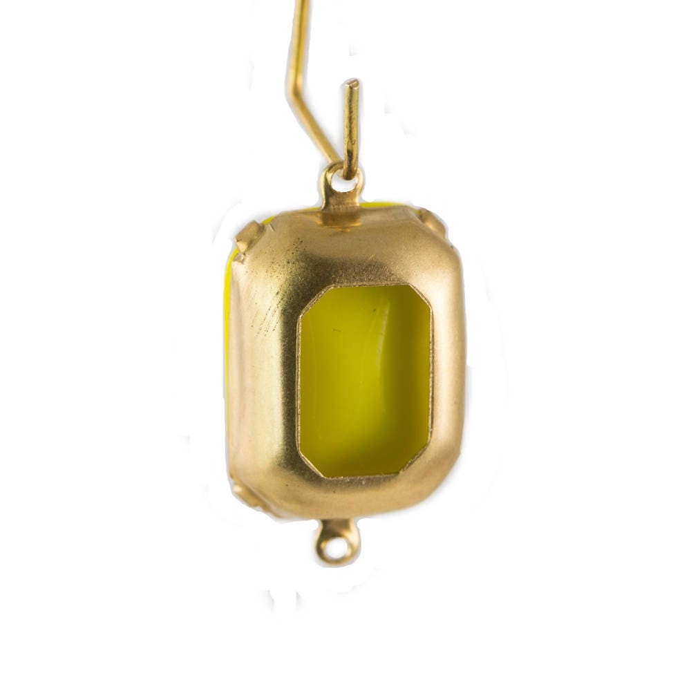 Vintage Opaque Yellow Glass Rectangle Drops 2 Loop Brass Setting 18X13mm (2)