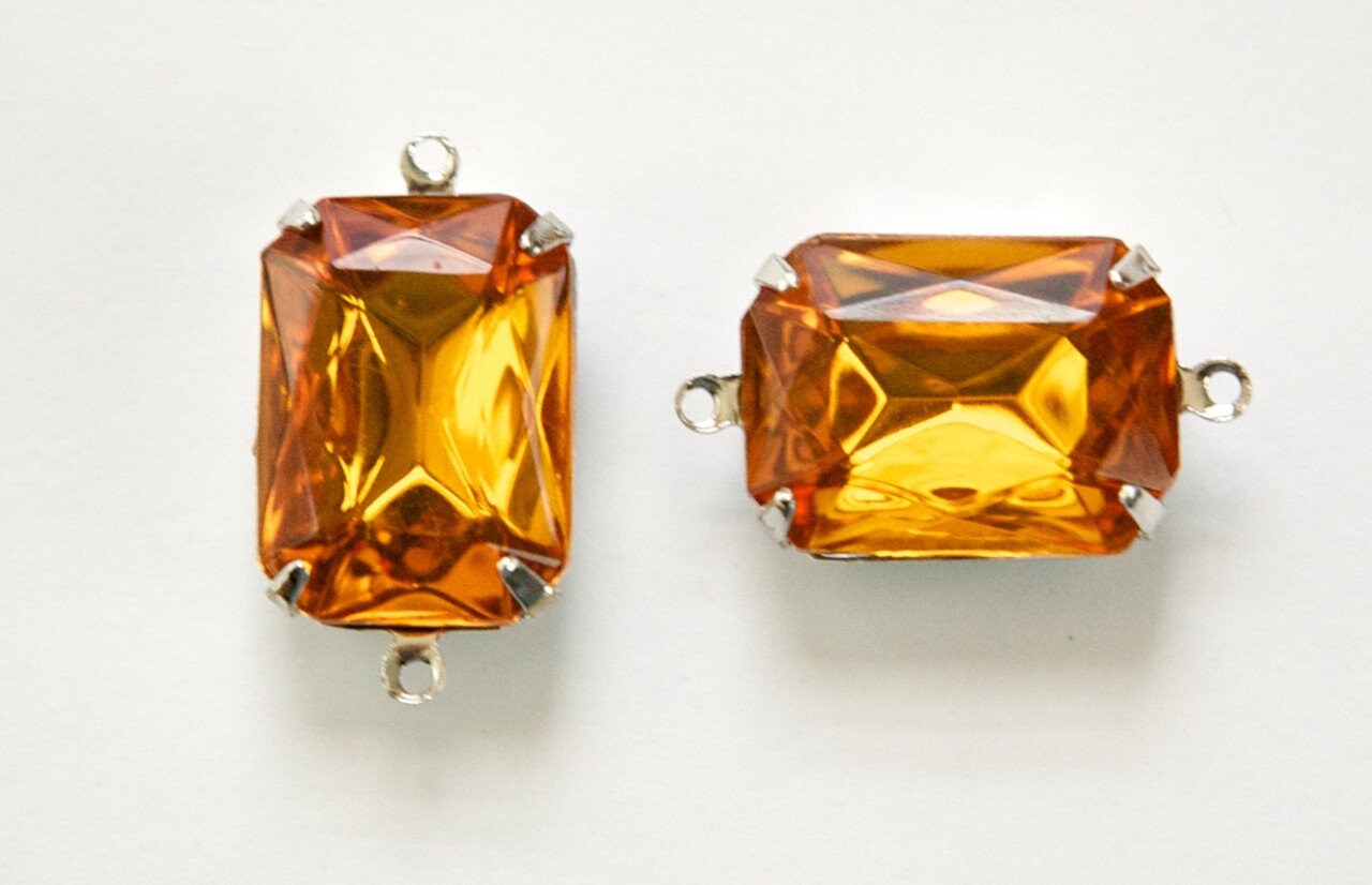 Vintage Topaz Faceted Stones 2 Loop Silver Settings 18x13mm (2)