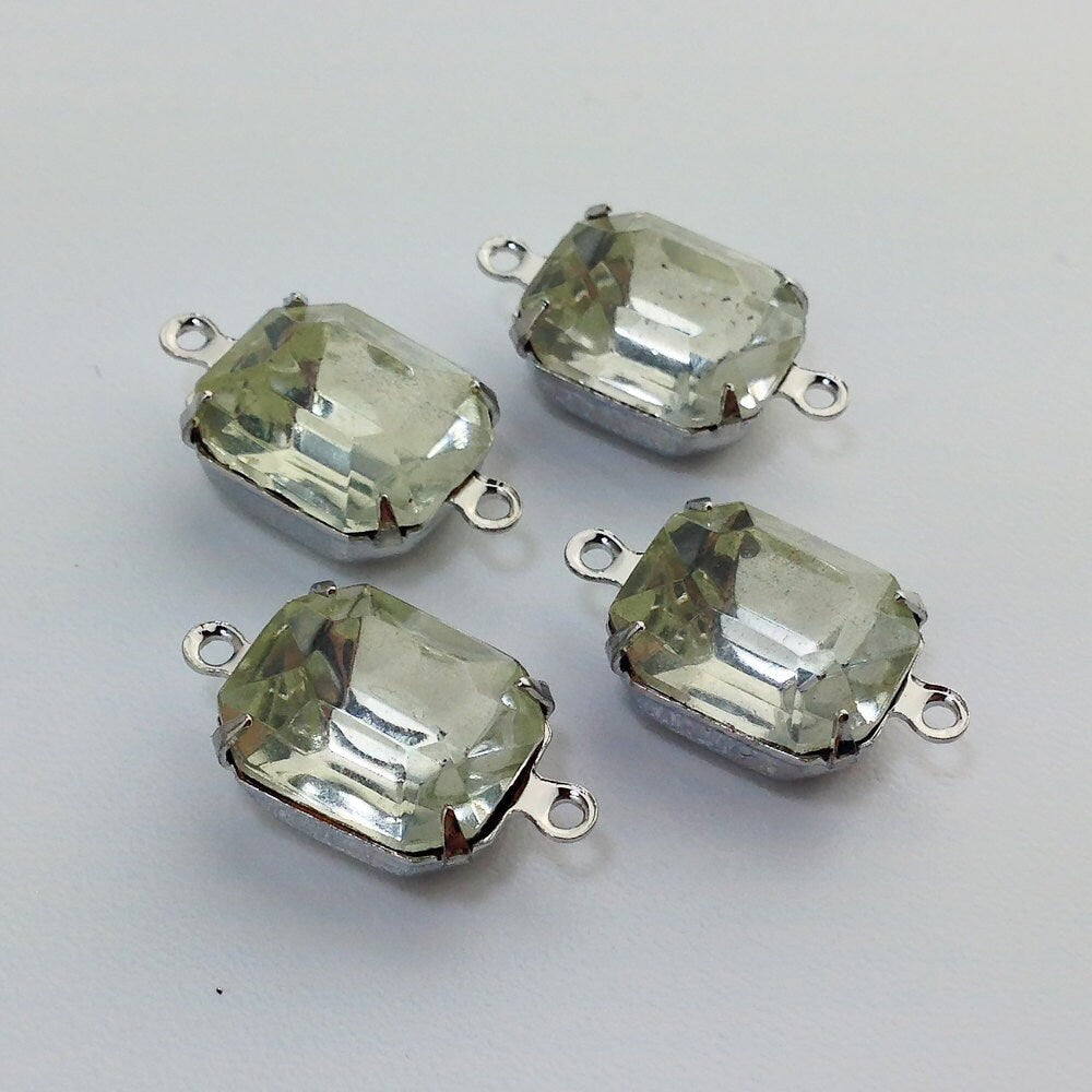 Vintage Faceted Clear Stones 2 Loop Silver Plated Setting 12mm x 10mm oct010T2
