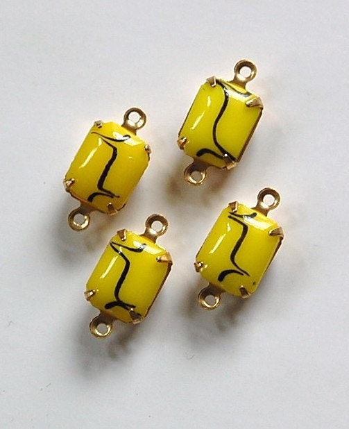 Vintage Opaque Yellow Stones with Black 2 Loop Brass Setting 10x8mm (4)