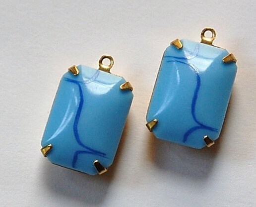 Vintage Blue with Navy Blue Design Glass Stones 1 Loop Brass Setting