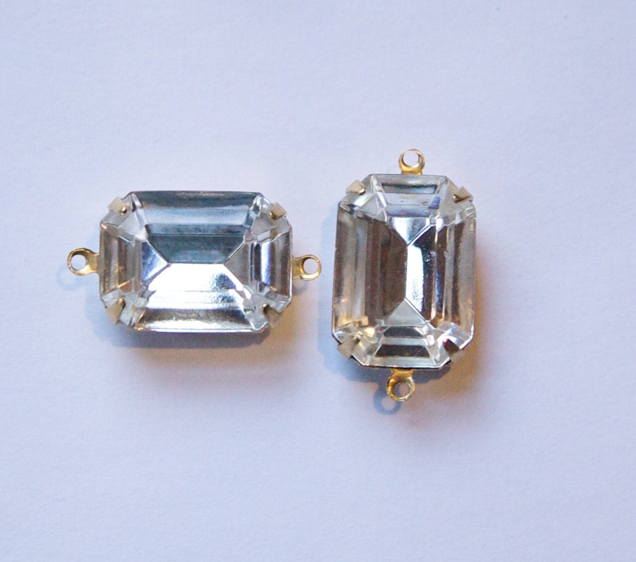 Vintage Crystal Clear Faceted Stones 2 Loop Brass Settings 18x13mm oct004D2