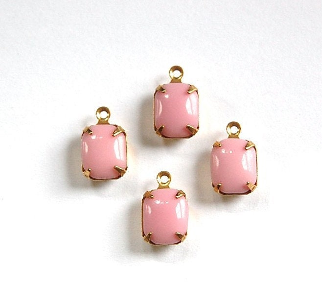 Vintage Opaque Pink Stones 1 Loop Brass Setting 10x8mm (4)