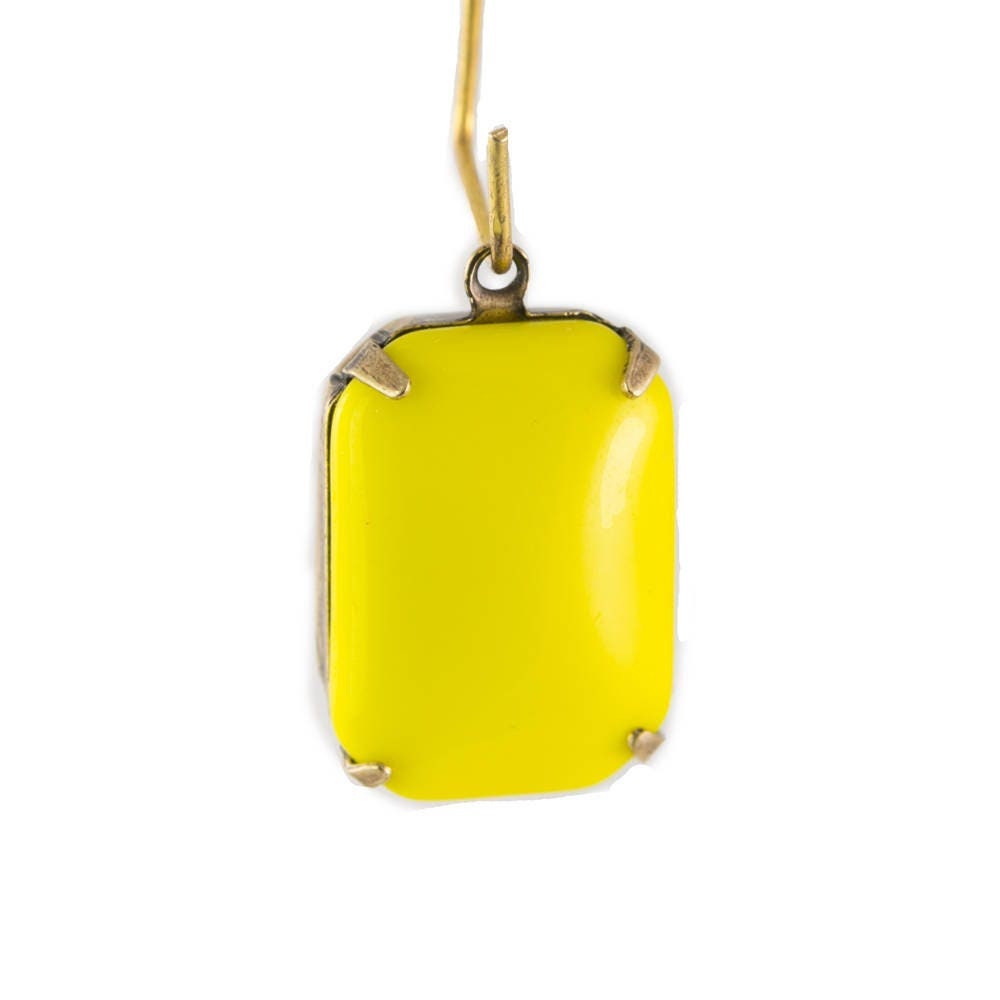 Vintage Opaque Yellow Glass Rectangle Drops in 1 Loop Brass Ox Setting 18mm x 13mm (2)