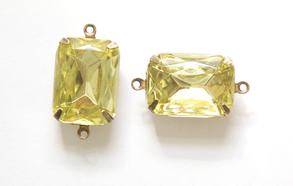 Vintage Jonquil Faceted Stones 1 Loop Brass Ox Settings 18x13mm squ015FF2