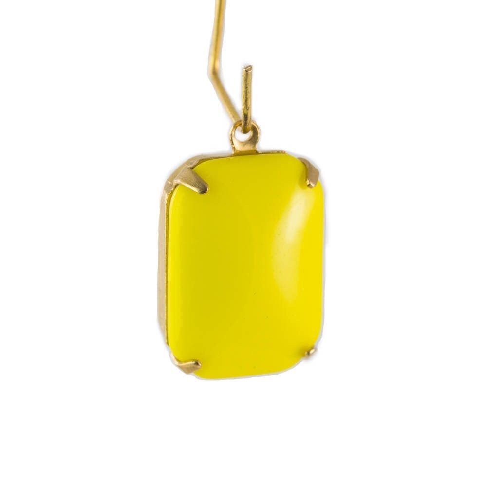 Vintage Opaque Yellow Glass Rectangle Drops in 1 Loop Brass Setting 18mm x 13mm (2)