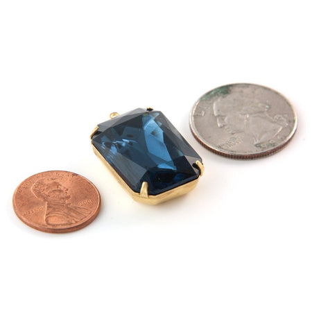 Vintage Montana Blue Faceted Glass 1 Loop Brass Setting 25x18mm