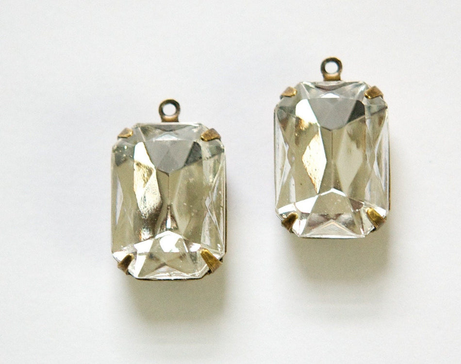 Vintage Crystal Clear Faceted Stones 1 Loop Brass Ox Settings 18x13mm