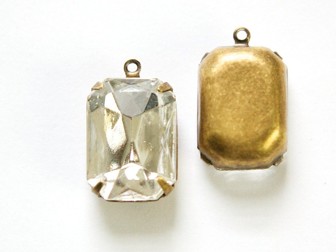 Vintage Crystal Clear Faceted Stones 1 Loop Brass Ox Settings 18x13mm