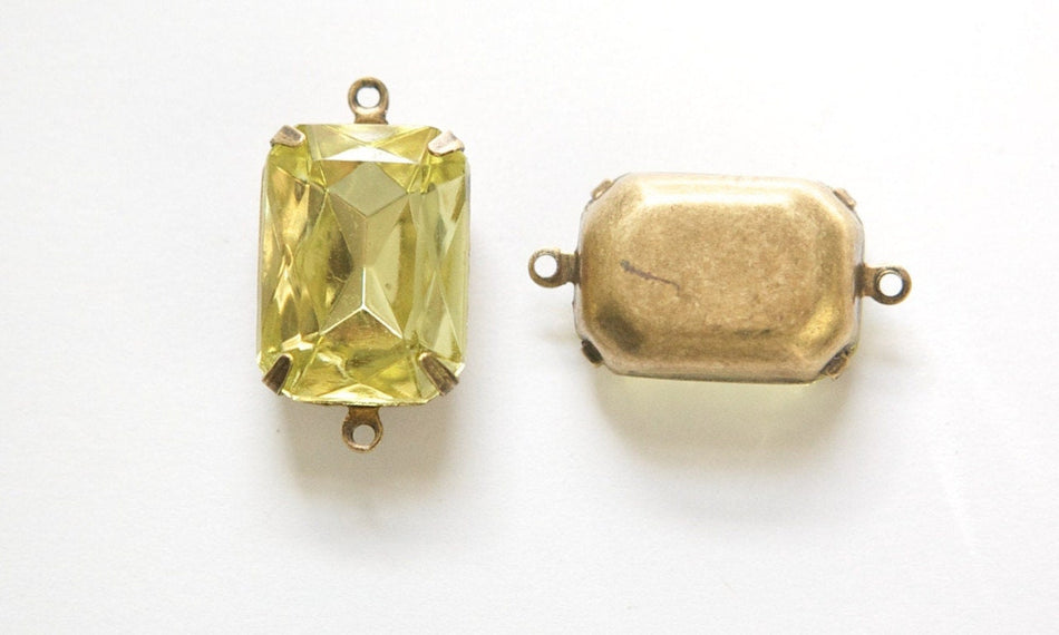 Vintage Jonquil Faceted Stones 1 Loop Brass Ox Settings 18x13mm squ015FF2