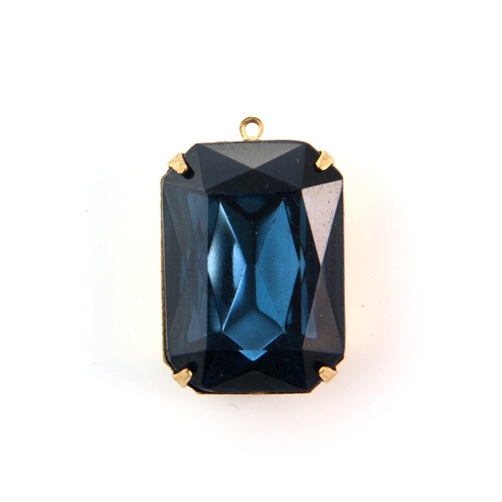Vintage Montana Blue Faceted Glass 1 Loop Brass Setting 25x18mm