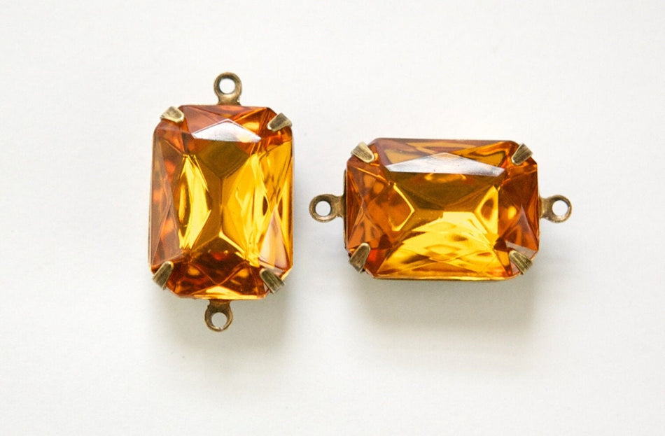 Vintage Topaz Faceted Stones 2 Loop Brass Ox Settings 18x13mm
