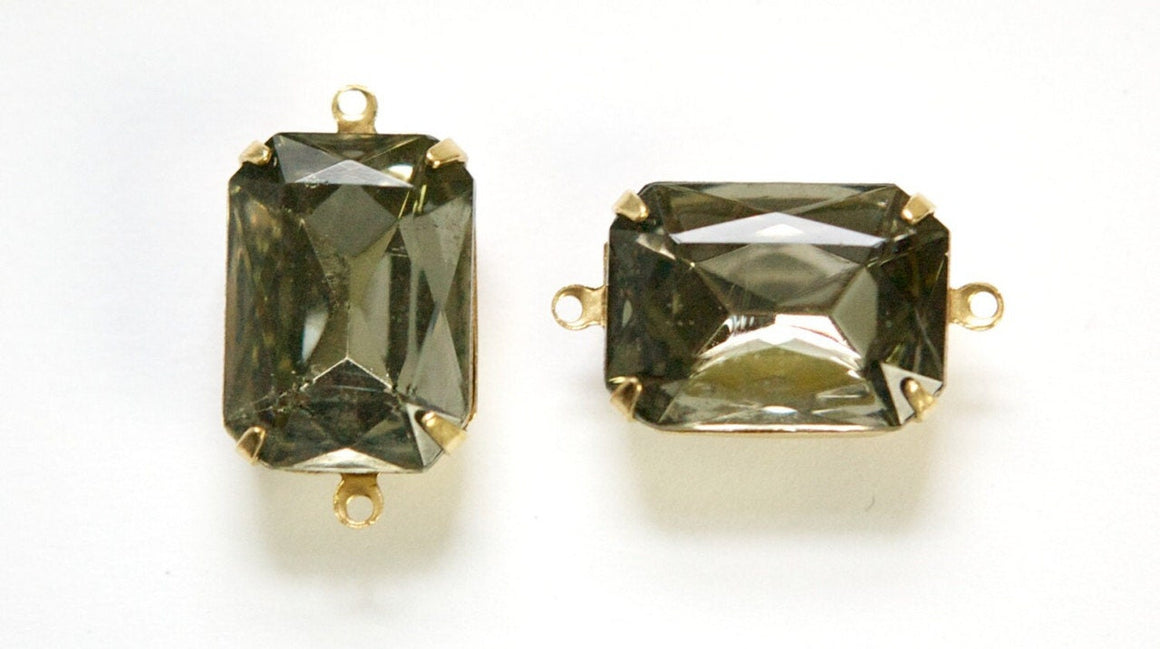 Vintage Black Diamond Faceted Stones 2 Loop Brass Settings 18x13mm