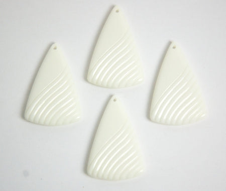 Vintage Acrylic Etched White Triangle Pendant Drops pnd029A
