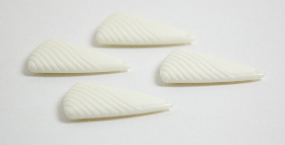 Vintage Acrylic Etched White Triangle Pendant Drops pnd029A