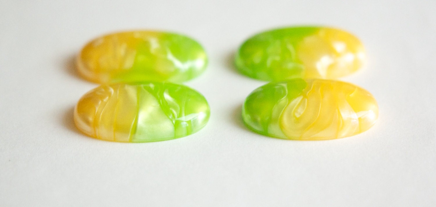 Vintage Acrylic Silky Swirled Yellow Green Cabochons 25x18mm cab370A