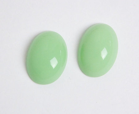 Vintage Mint Green Glass Cabochons 18x13mm (2) cab079