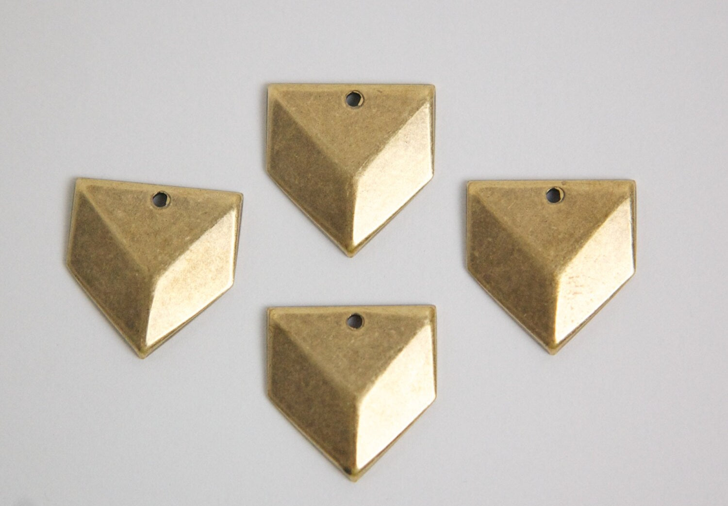 1 Hole Brass Ox Plated Geometric Triangle Charms Drops 18x18mm (6) mtl076E