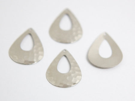 1 Hole Silver Plated Hammered Cutout Teardrop Pendants (4)