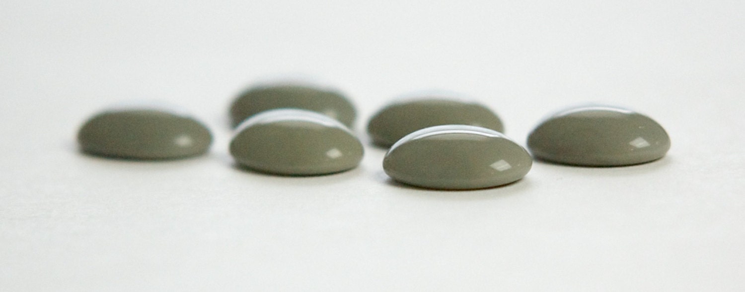 Vintage Gray Glass Cabochons 14x10mm cab577D