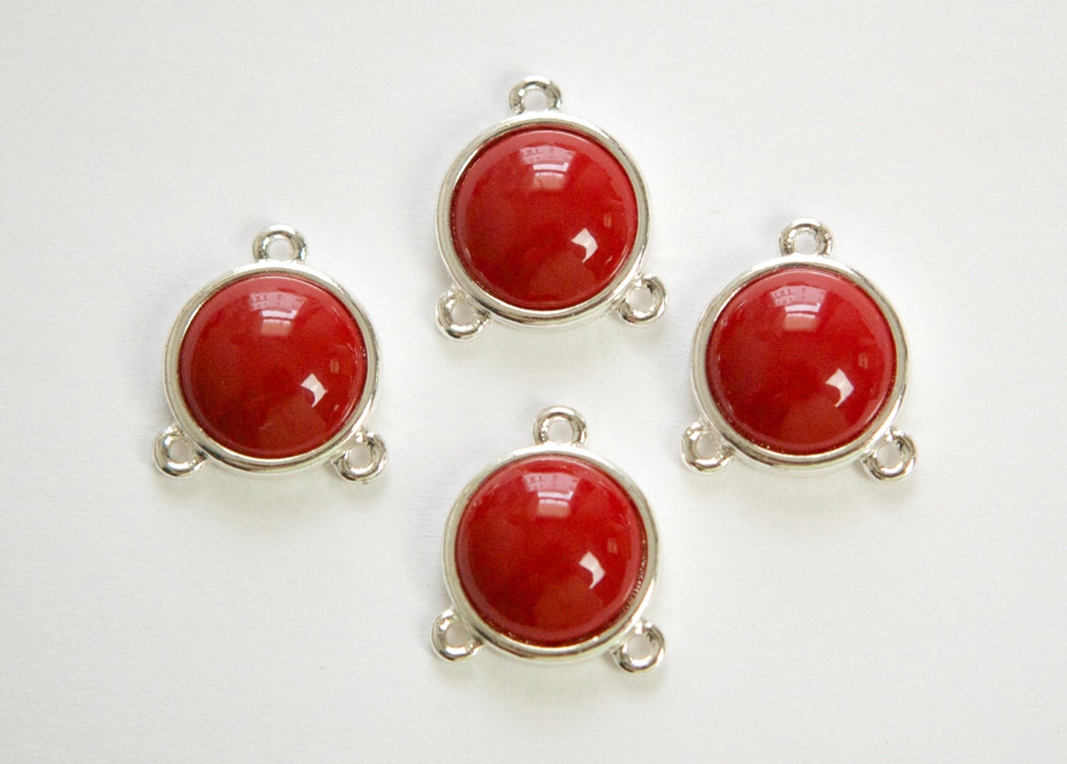 Acrylic Dark Red Cabochon in 3 Loop Silver Tone Setting pnd162F