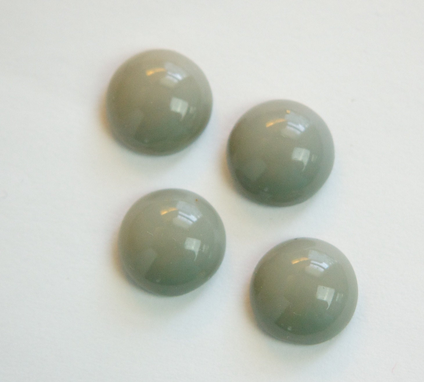 Vintage Opaque Gray Glass Cabochons 13mm (4) cab704CC