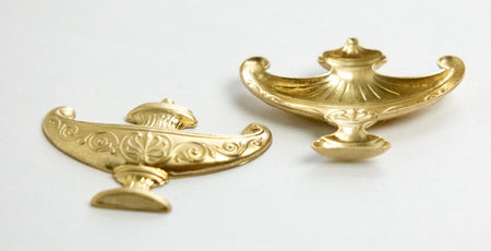 Aladdin or Genie Lamp Urn Raw Brass Stampings (2) mtl343