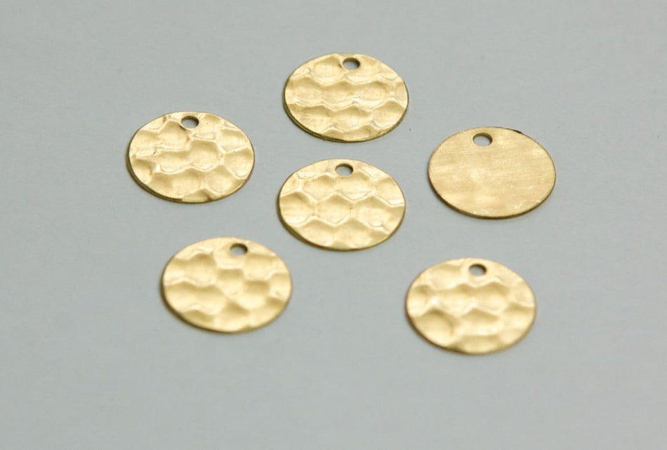 1 Hole Raw Brass Hammered Circle Charms Drops 12mm (10) mtl393A