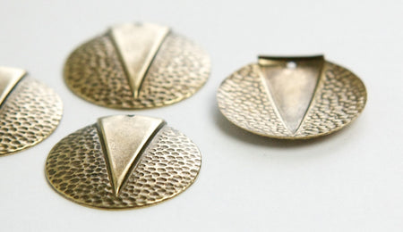 1 Hole Brass Ox Hammered Circle with Triangle Pendant (4) mtl371C