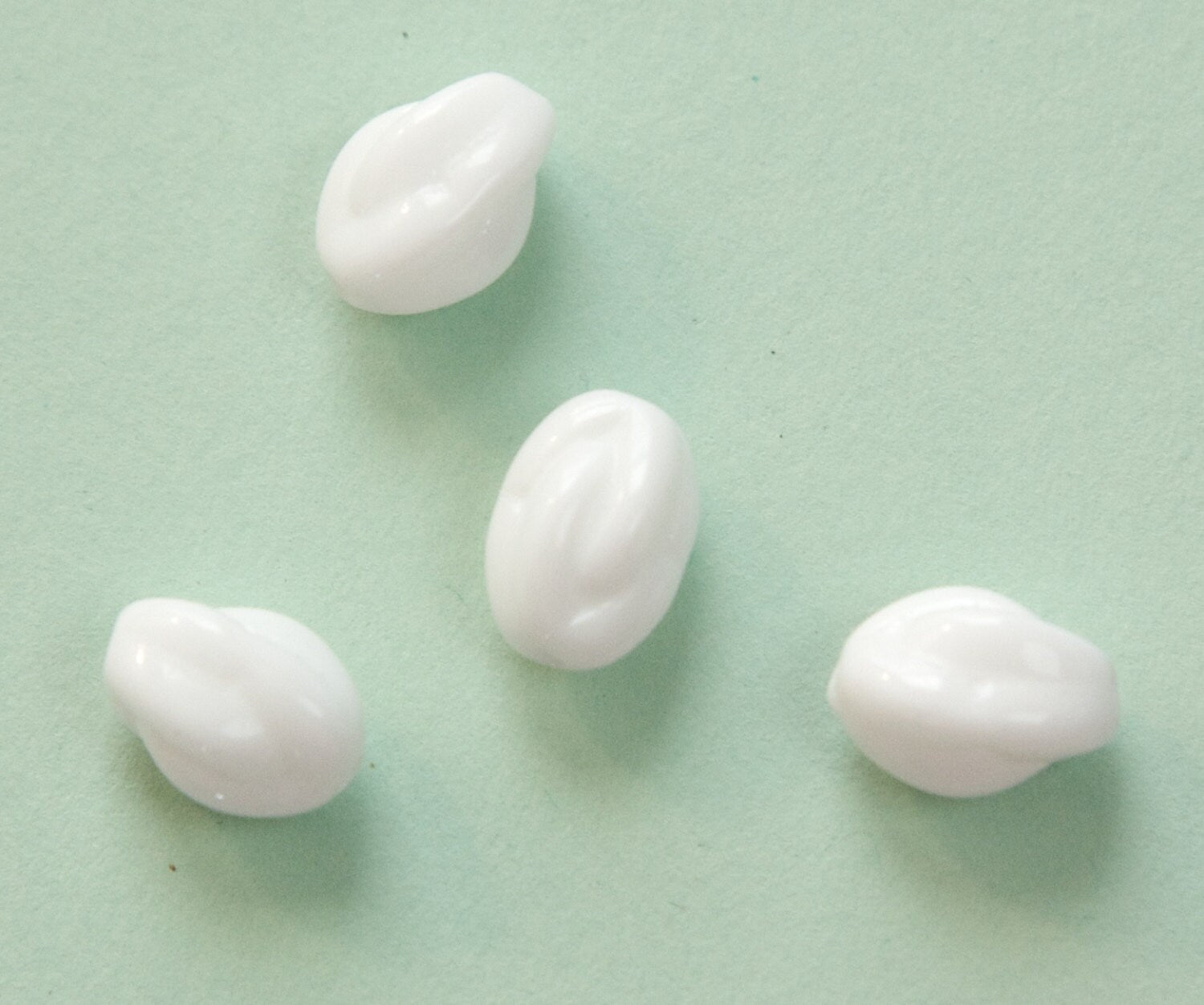 Vintage Opaque White Knotted German Glass Beads Med2 grm042D