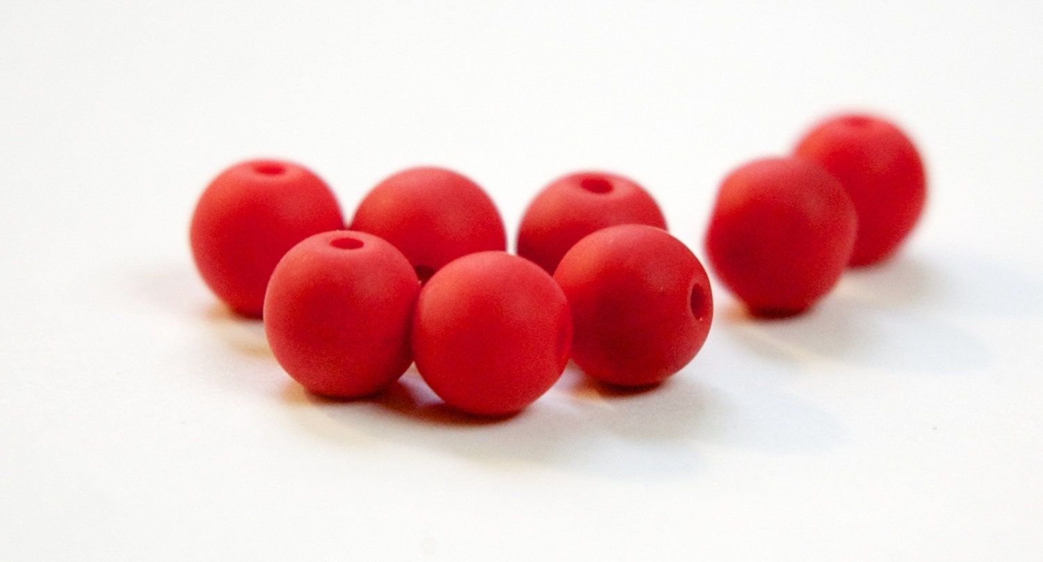 Vintage German Matte Red with Black Glass Beads 8mm grm056D