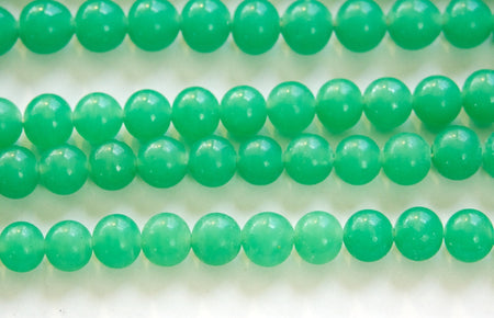 Vintage Jade Green Glass Beads Japan 8mm (8) jpn003K