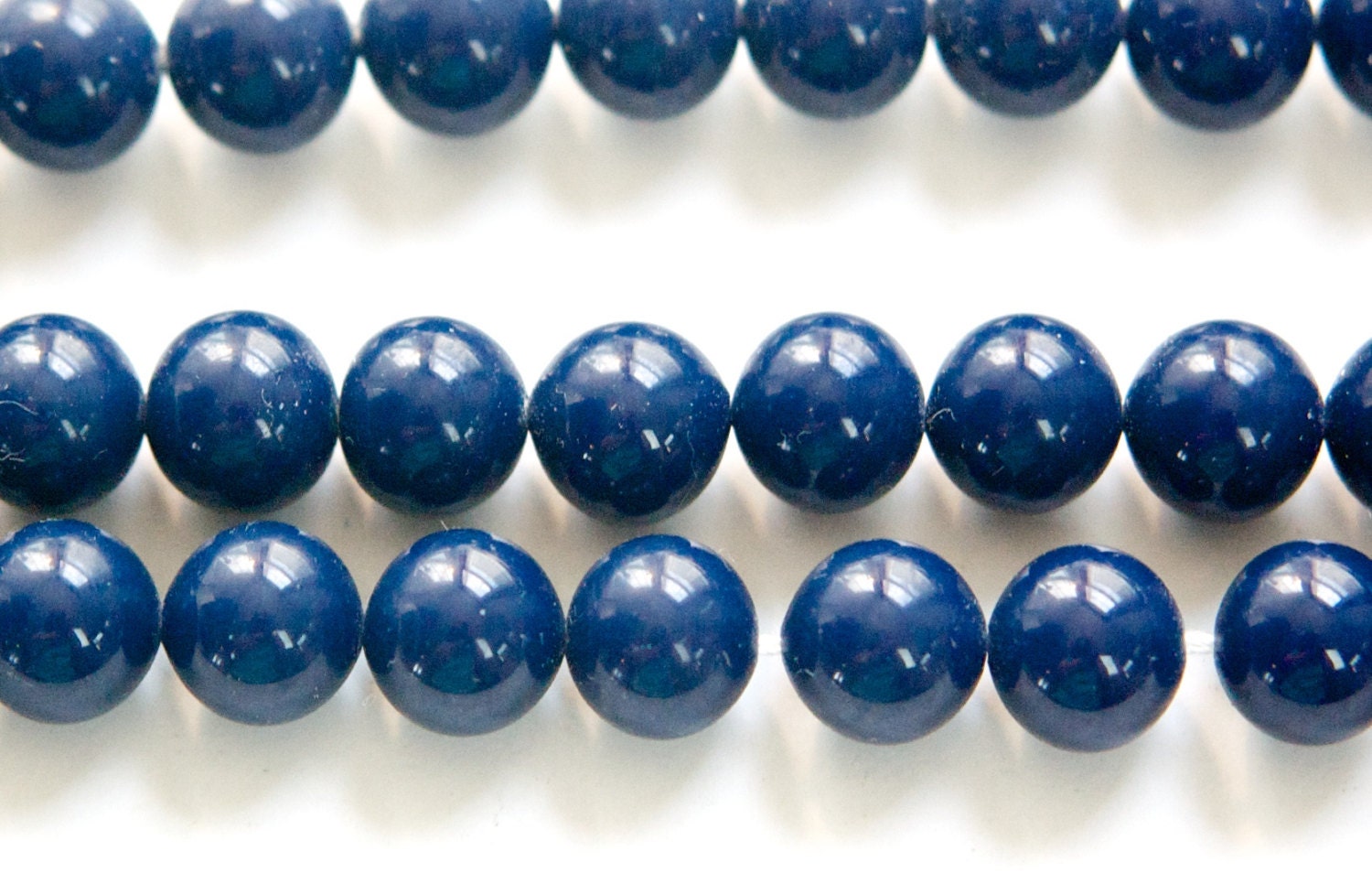 Vintage Navy Blue Glass Beads Japan 8- 9mm (6) jpn005L
