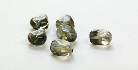 Vintage Black Diamond German Glass Nugget Triangle 14mm Beads (6) grm061C