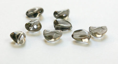 Vintage Black Diamond German Glass Nugget Triangle 10mm Beads (8) grm061A