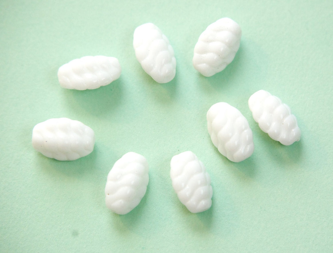 Vintage Ribbed Oval German Glass Beads 13mm (10) grm065A