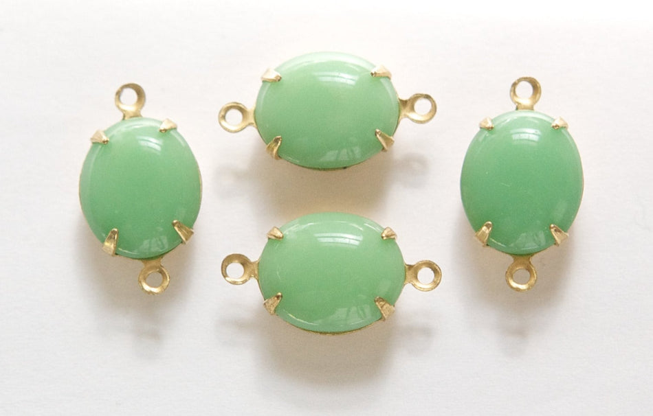 Vintage Opaque Green Oval Stones 2 Loop Brass Setting 12mmx10mm (4) ovl011G2